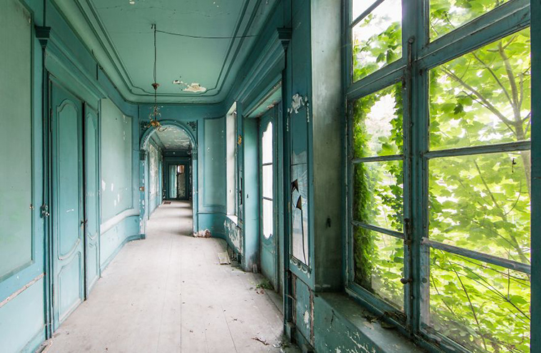 abandoned places europe