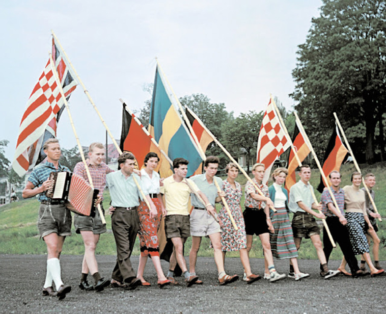 color-photographs-Germany-1950s