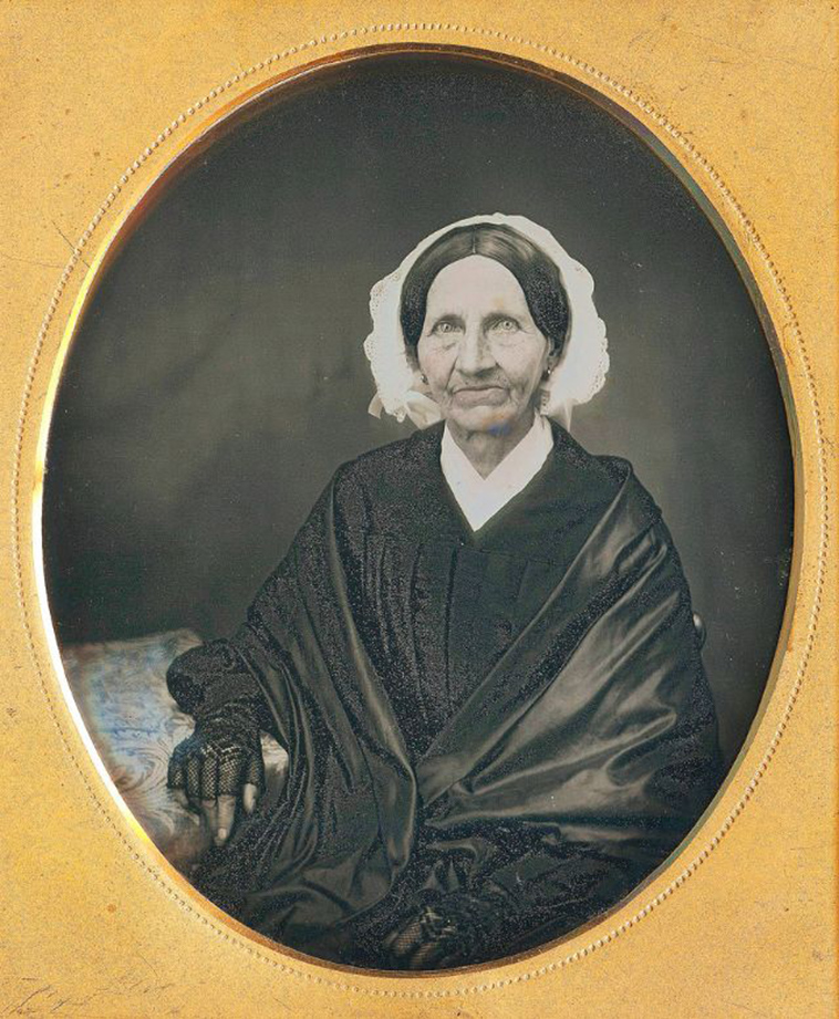 elderly women born 1700s