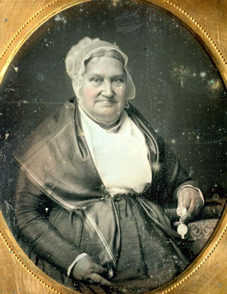 elderly women born 1700s