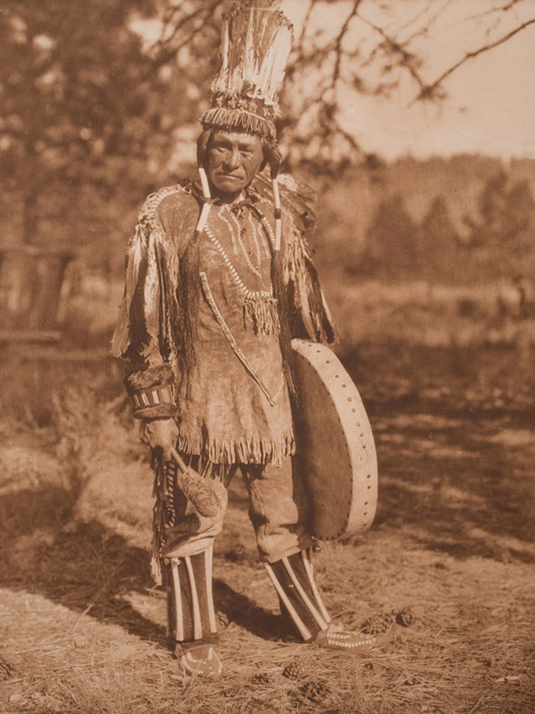everyday life for native americans 1900s