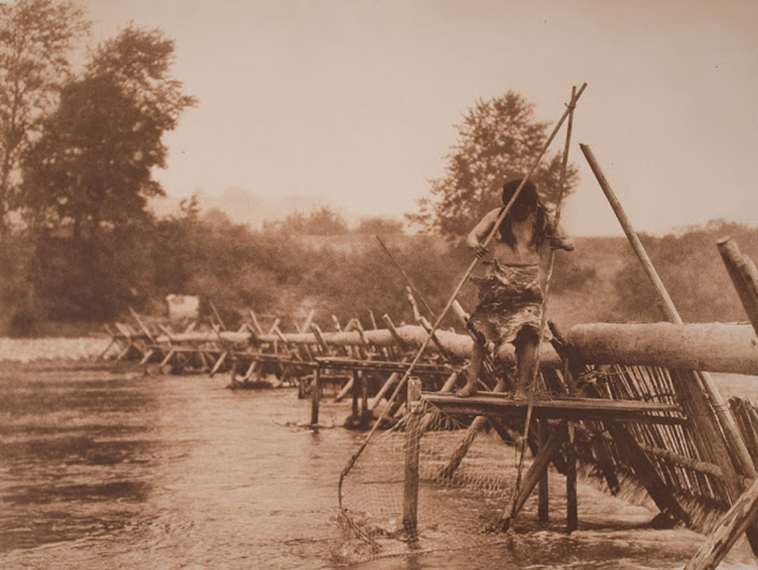 everyday life for native americans 1900s