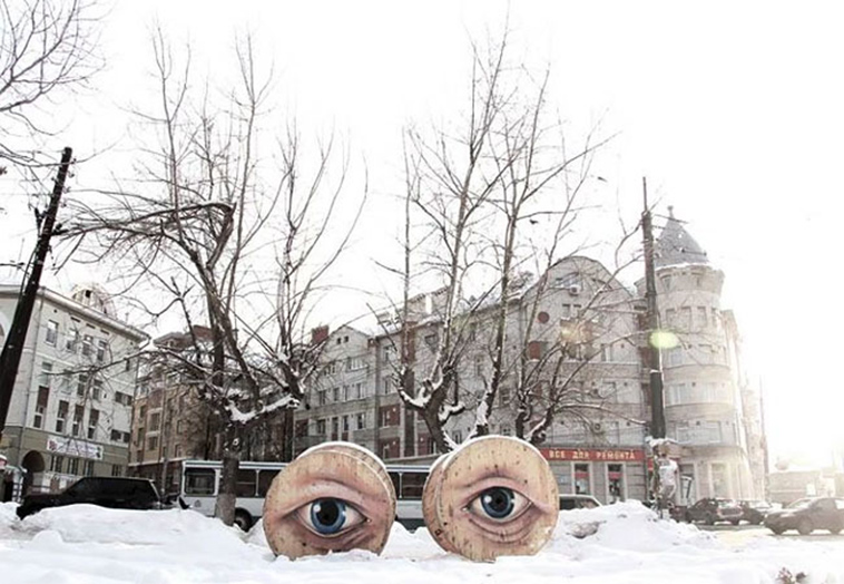 eyes wide open stunning street art