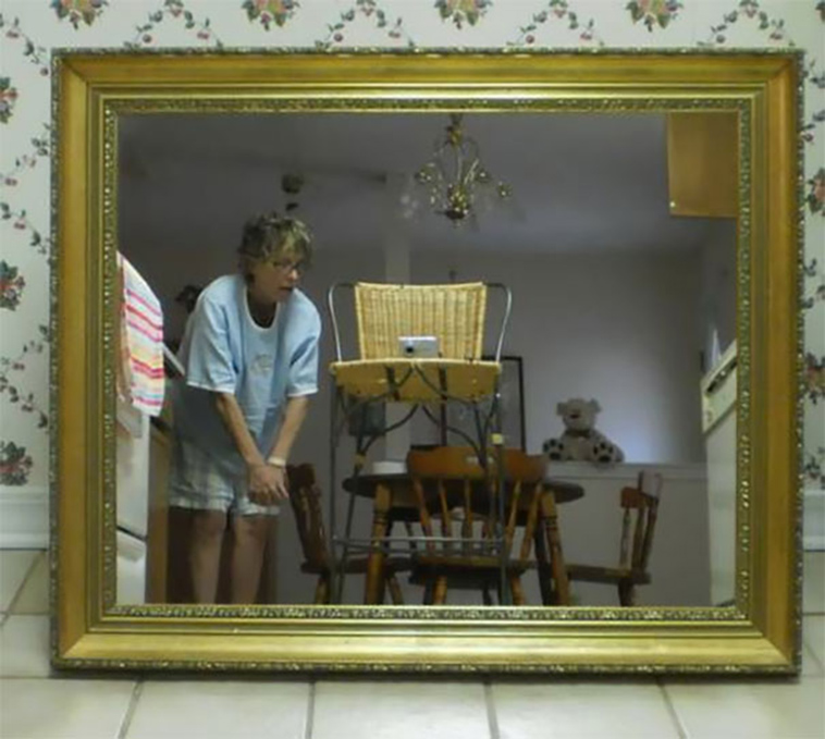 funny people sell mirrors reflections