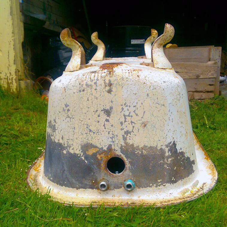 pareidolia-seeing-funny-faces-everywhere