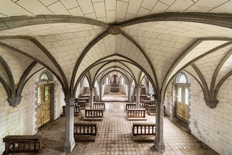 abandoned places photos