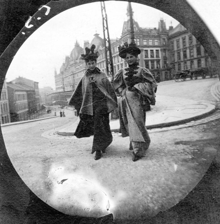 young paparazzi photos 1890s
