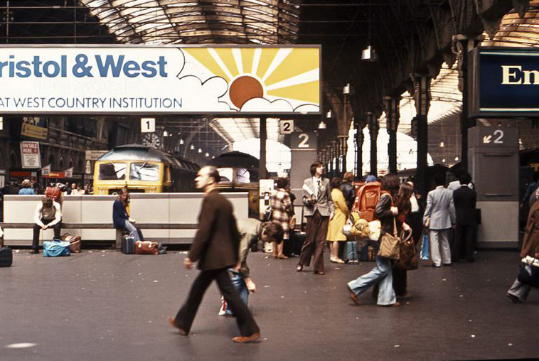 photos-of-london-railway-stations-in-the-1970s