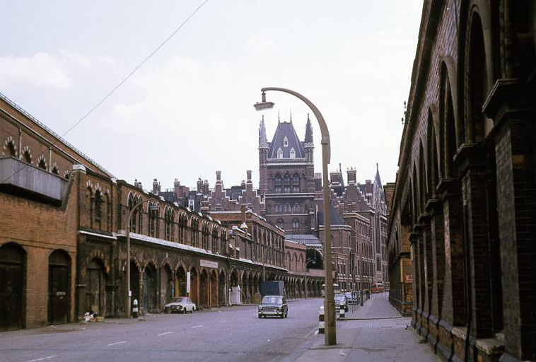 photos-of-london-railway-stations-in-the-1970s