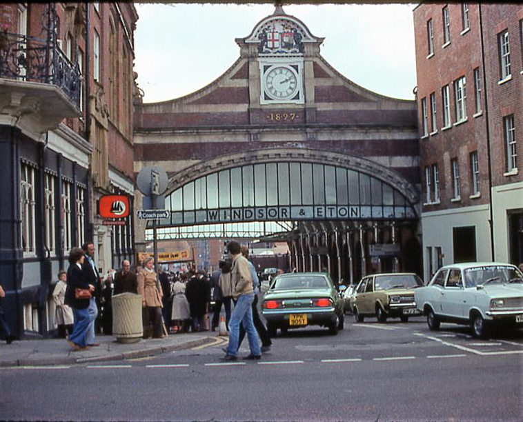 photos-of-london-railway-stations-in-the-1970s