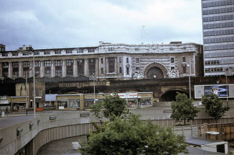 photos-of-london-railway-stations-in-the-1970s