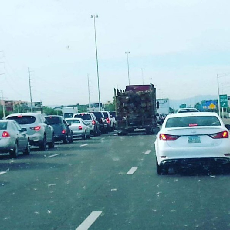 funny-strange-things-on-the-road