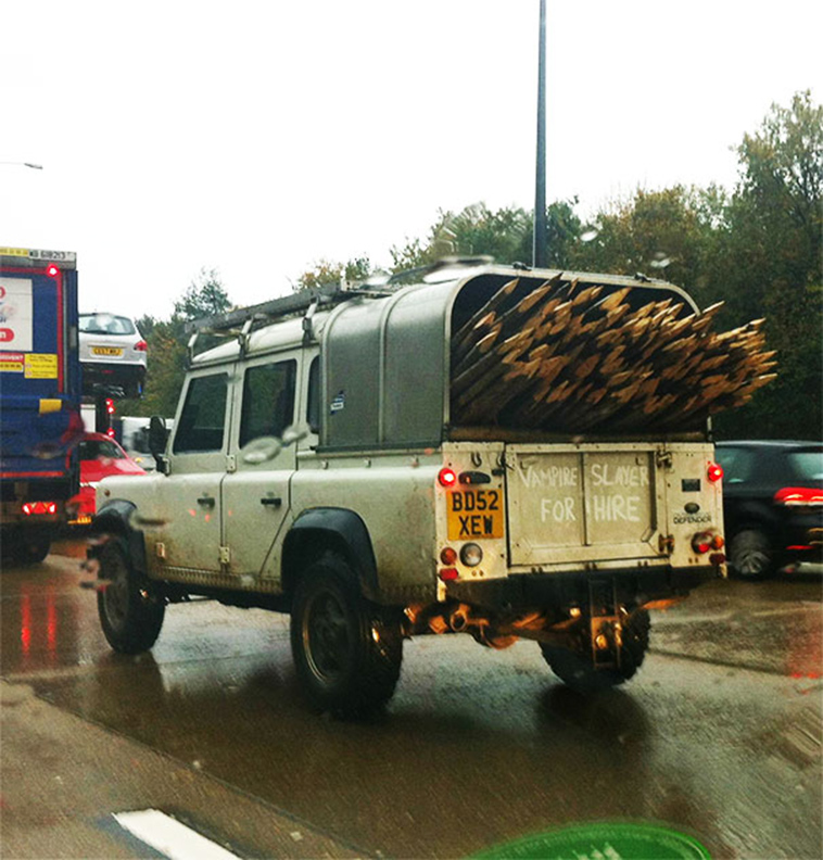 funny-strange-things-on-the-road