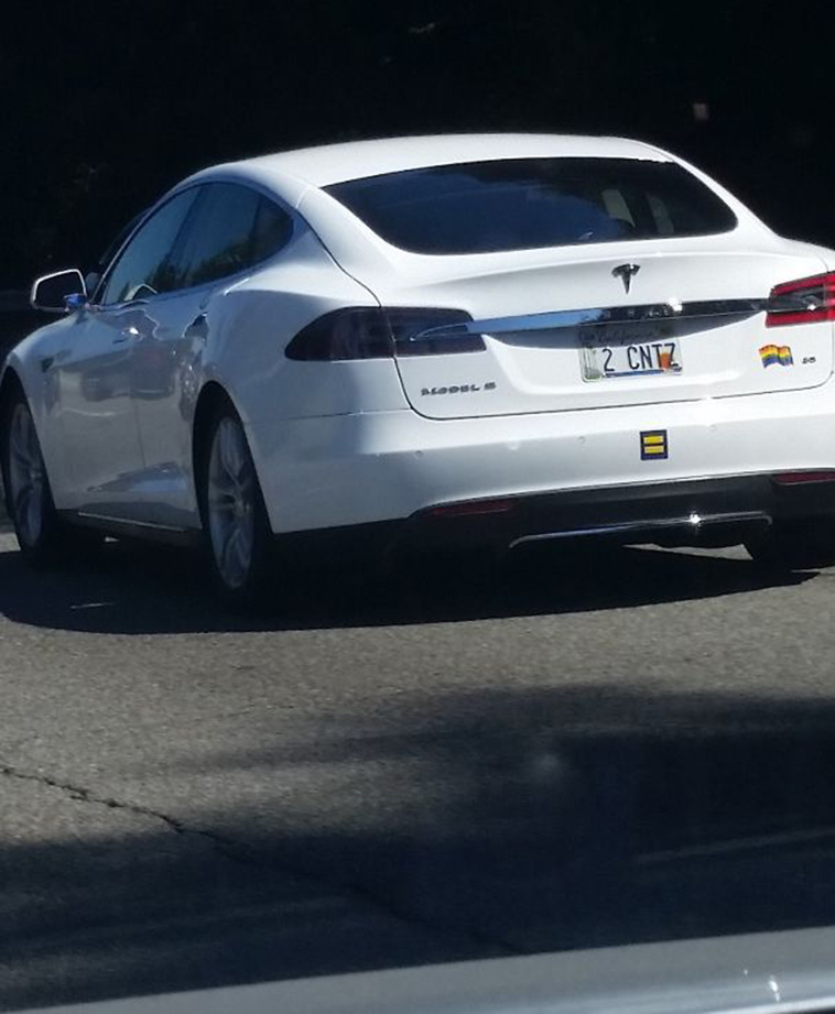 funny-strange-things-on-the-road