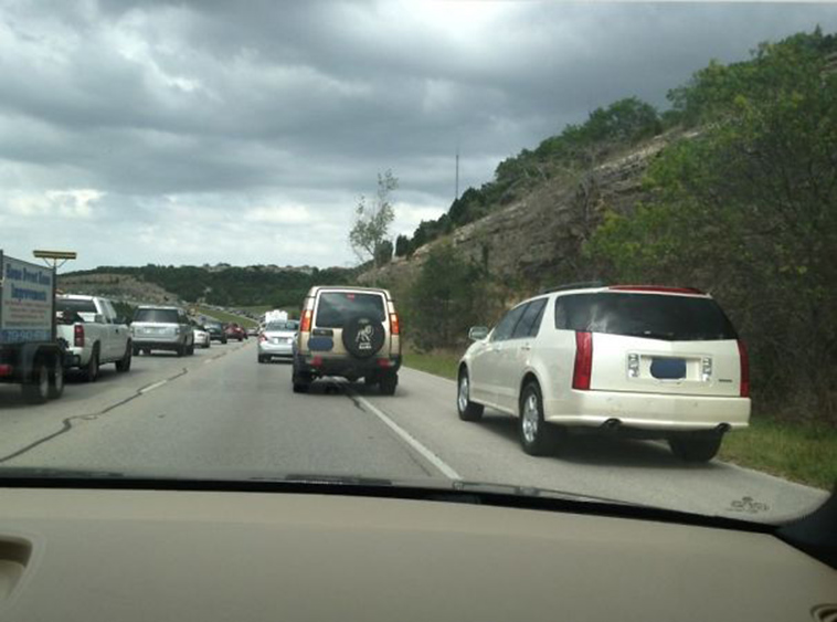funny-strange-things-on-the-road