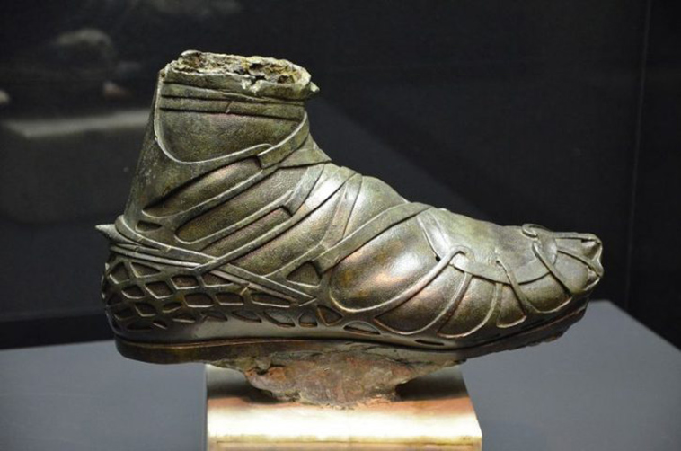 2000-year-old-roman-shoe