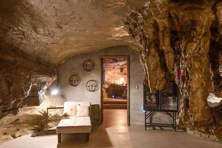 cave-house-creek-cave-lodge