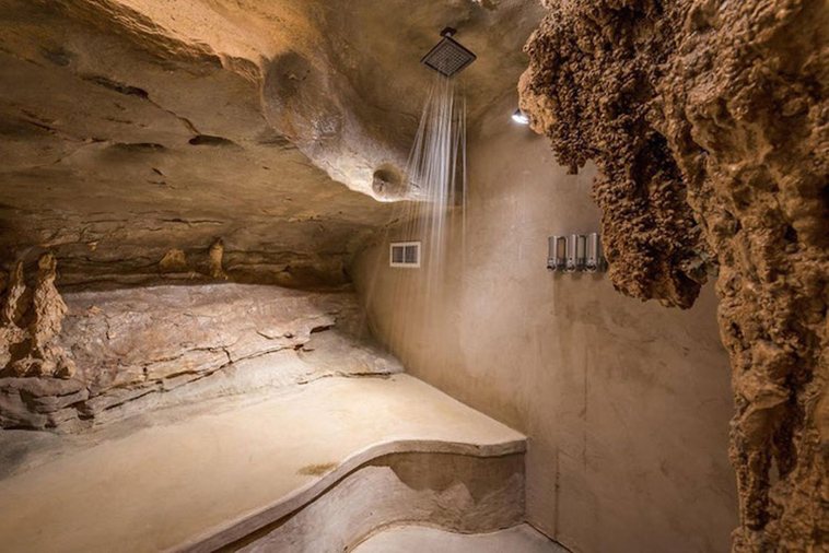cave-house-creek-cave-lodge