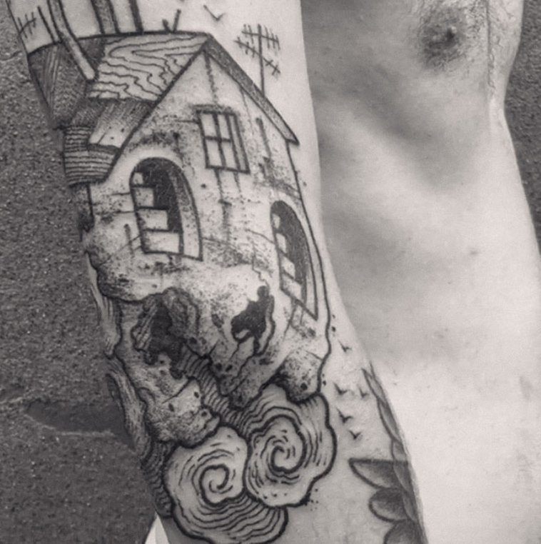 hidden-legs-arms-bending-insect-tattoo