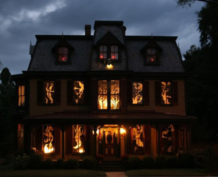 ideas-to-decorate-windows-with-silhouettes-on-halloween