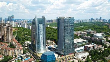 skyscraper-waterfall-china