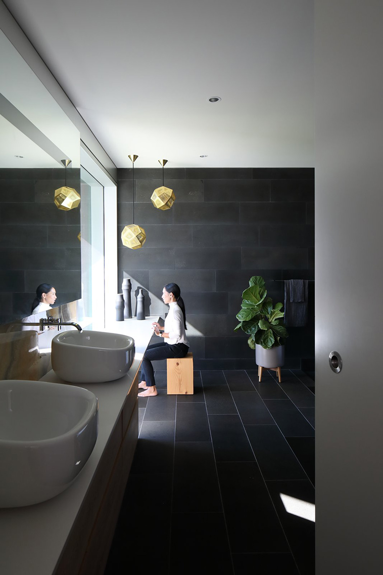 modern-bathroom-ceramic-tile-floors-design-ideas