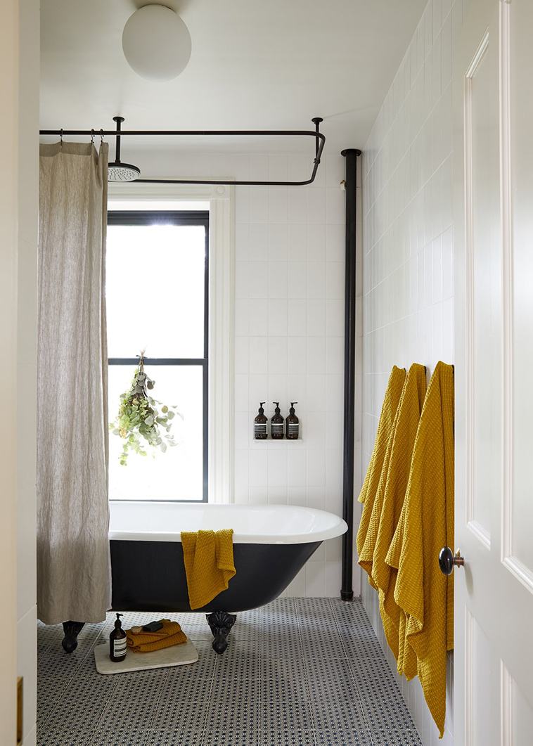 modern-bathroom-ceramic-tile-floors-design-ideas