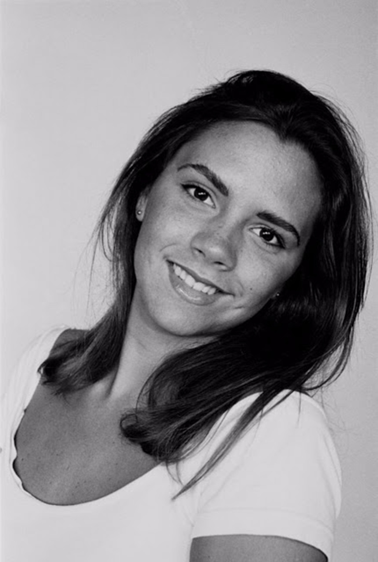 victoria-beckham-1992-photoshoot