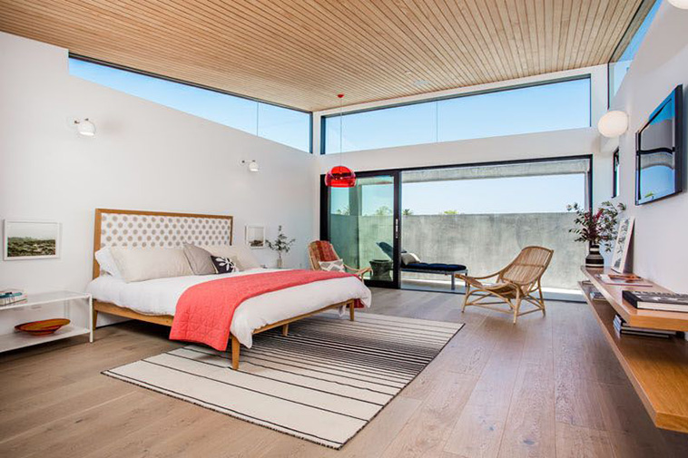 Bedrooms Open To The Great Outdoors