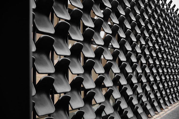 Facade with Recycled Materials
