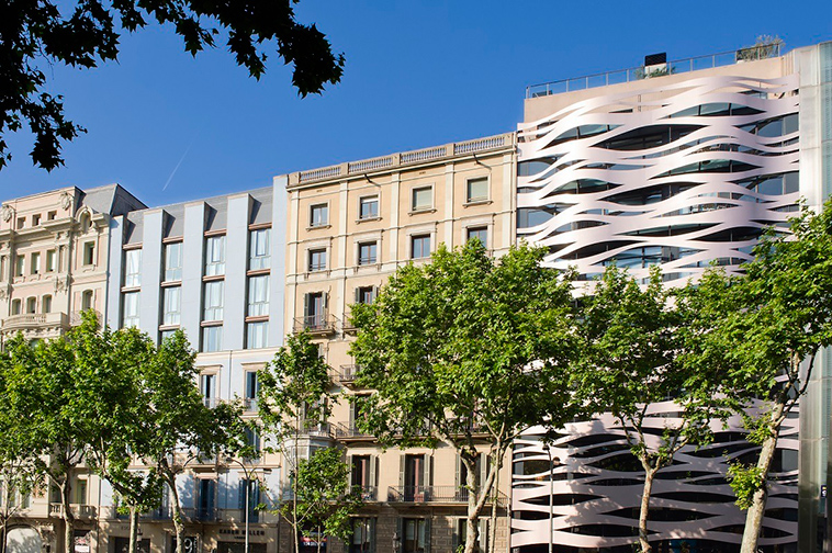 spectacular-hotel-buildings
