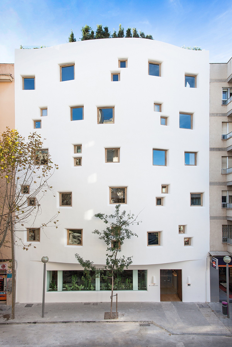 spectacular-hotel-buildings