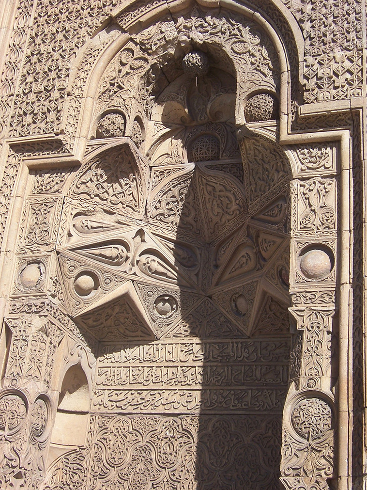 sivas turkey great mosque door shadow