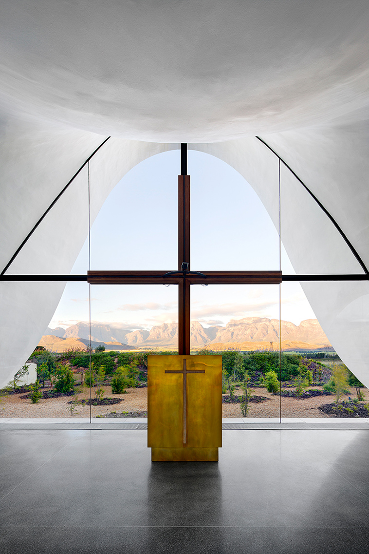 bosjes chapel undulating roof