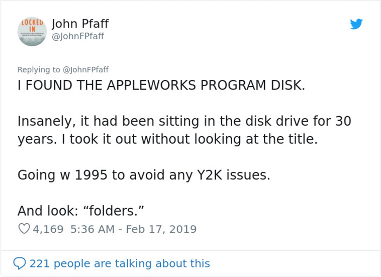 professor finds 30 year old apple mac computer