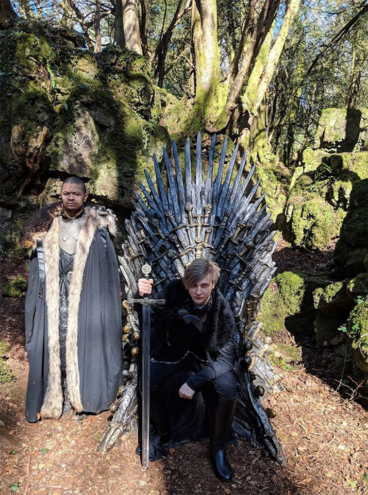 game of thrones hid six thrones