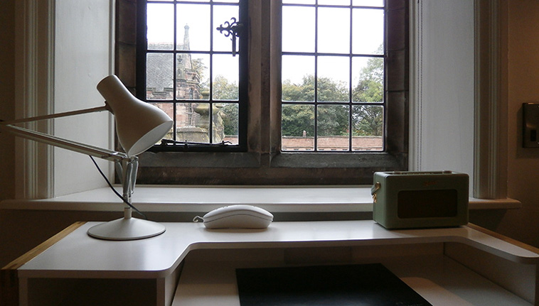 Gladstone’s Library bed