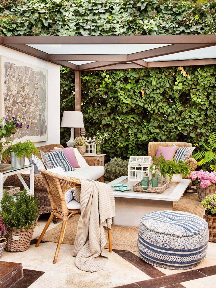 Outdoor Living Spaces