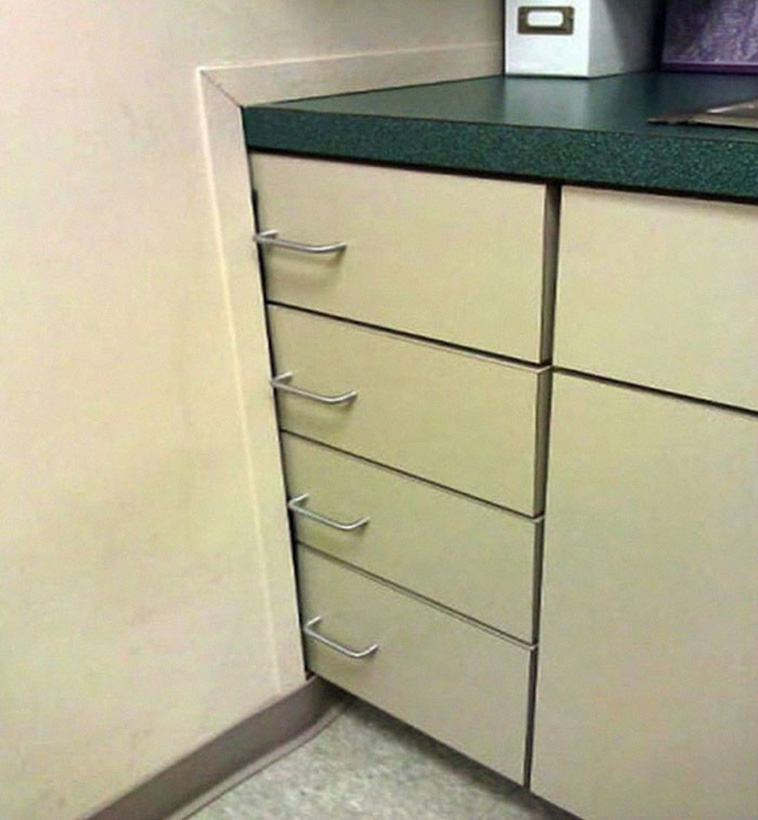 Worst Kitchen Designs