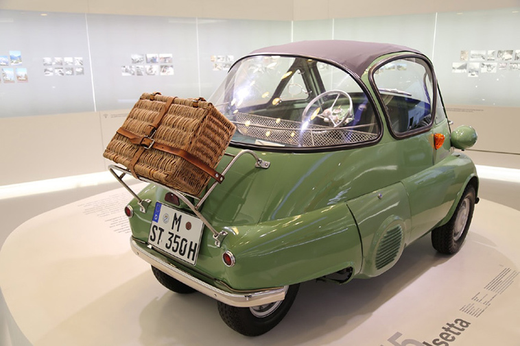 green mini car