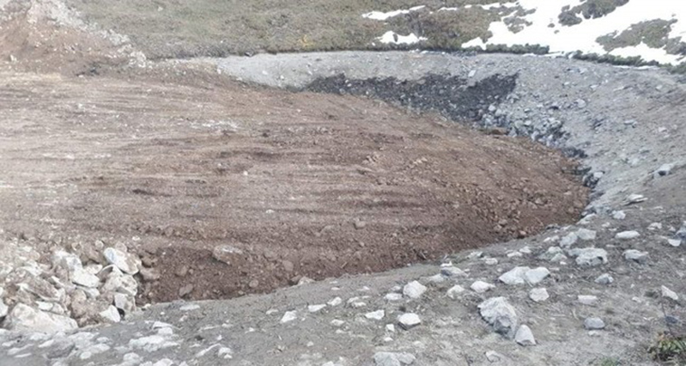 12000-year-old lake treasure hunting