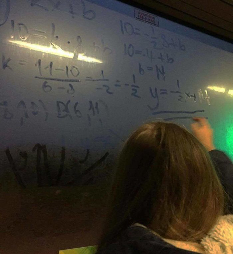 Strange Things Spotted On Public Transport 