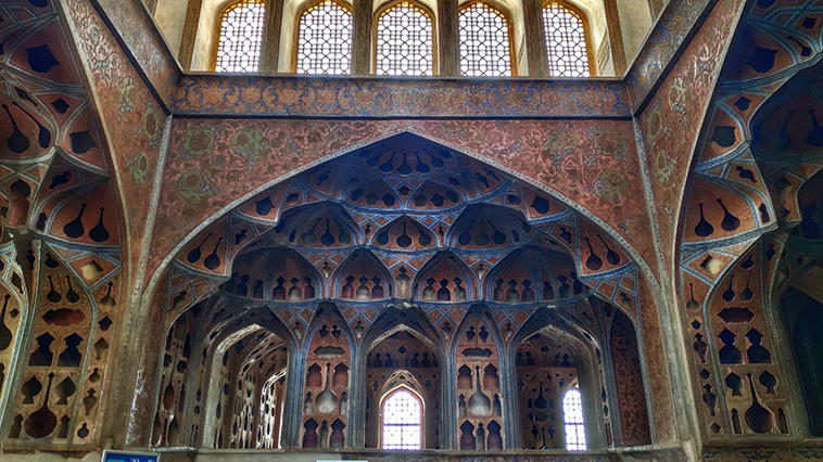 Ali Qapu, Isfahan, Iran ceiling