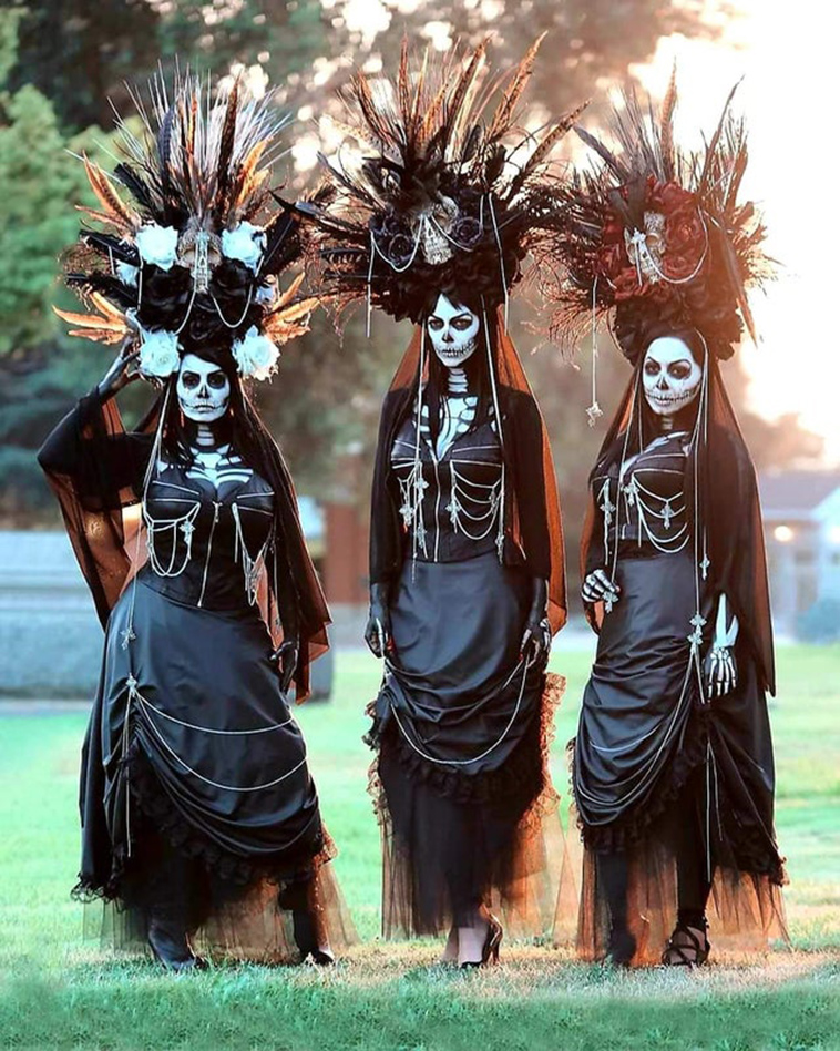 dazzling costumes from day of the dead