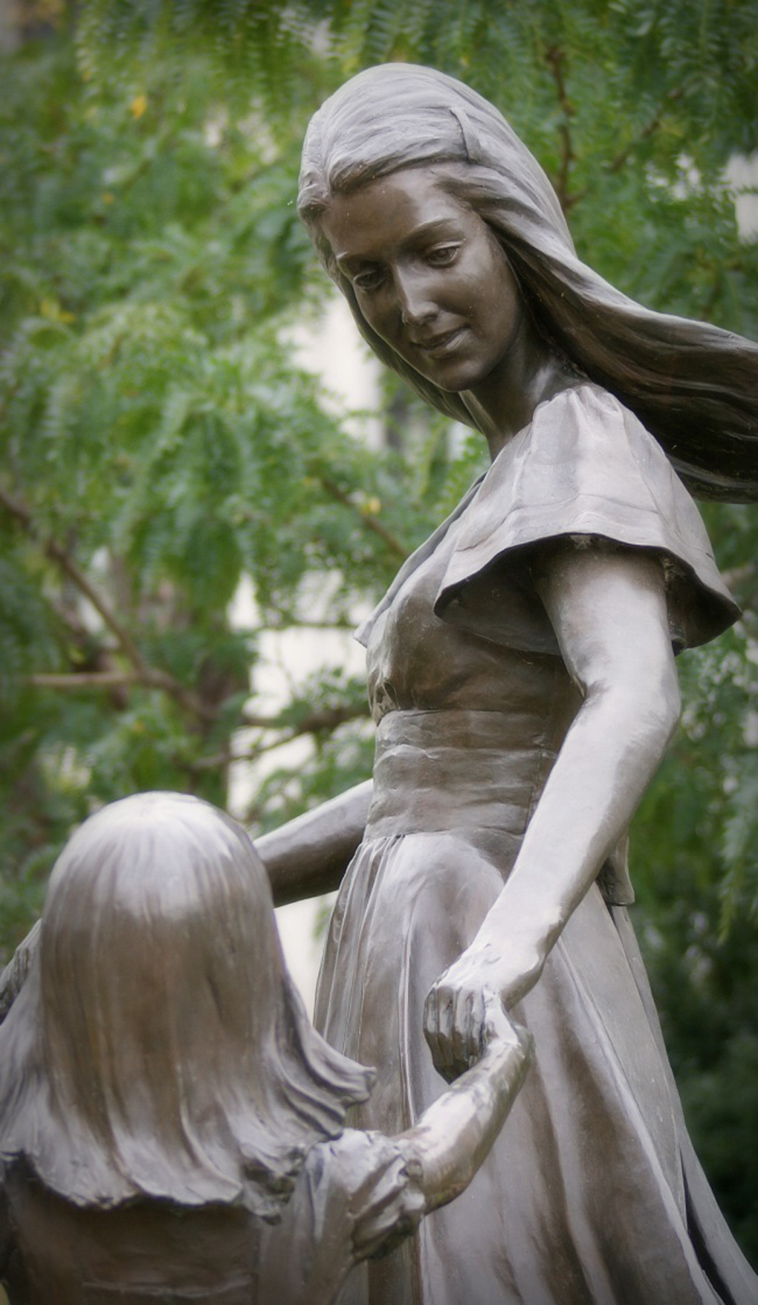 mother love sculpture