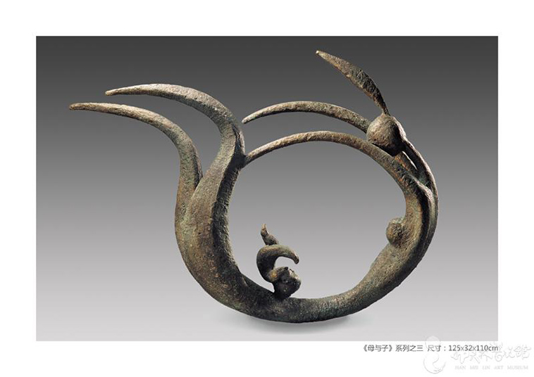 mother love sculpture