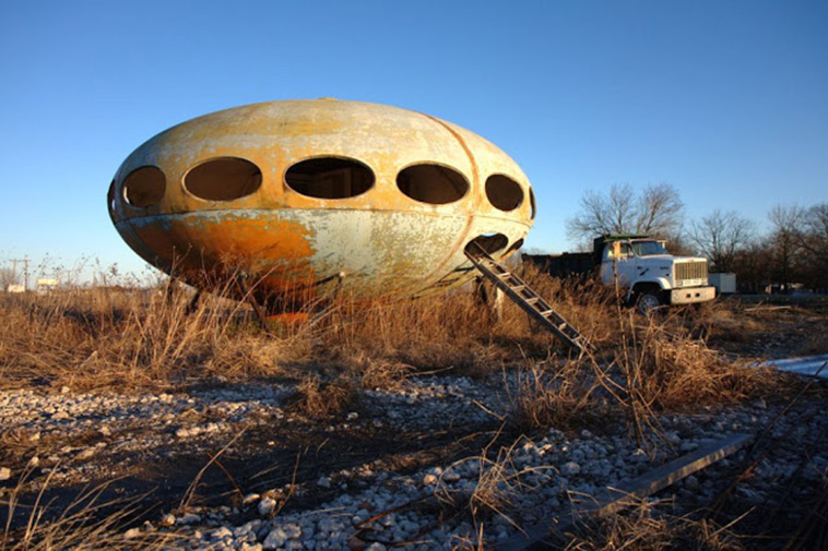 futuro house