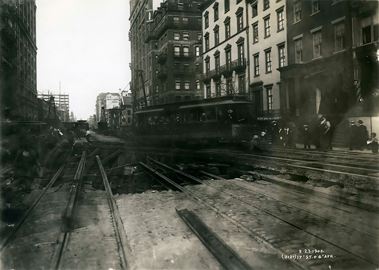 NYC Subway Construction in 1900