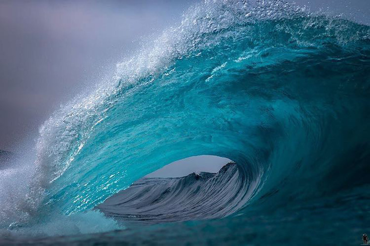 amazing ocean waves