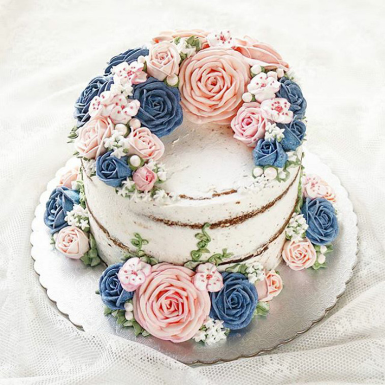 flower cakes